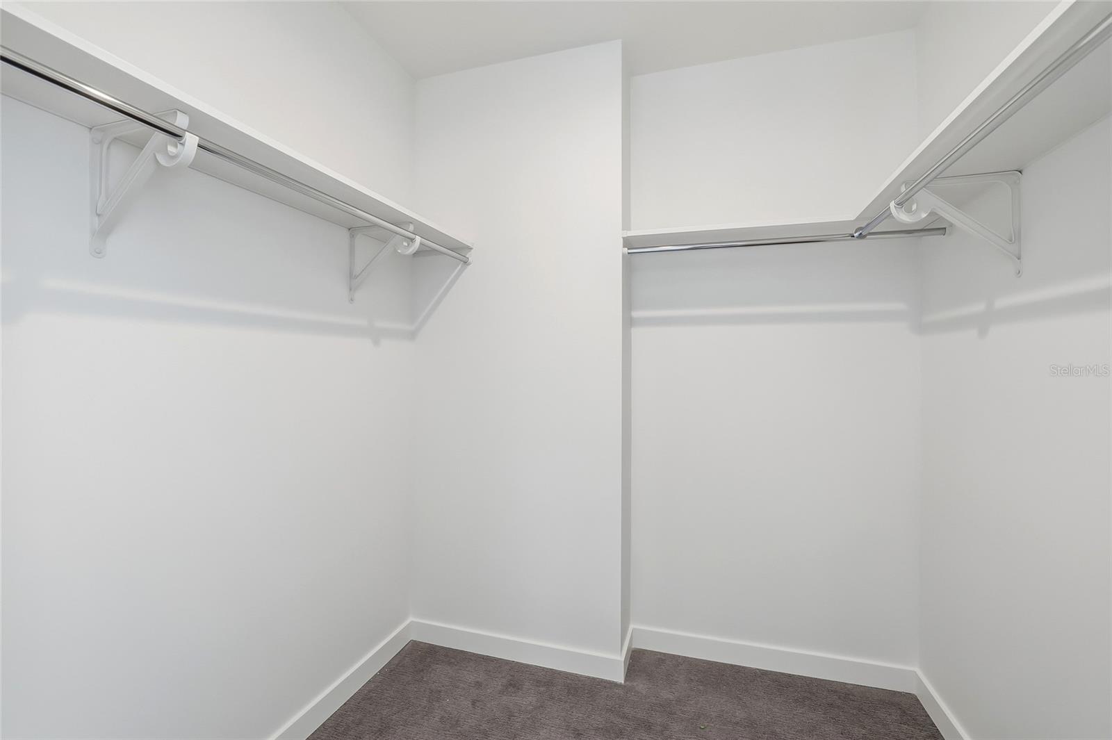400 CENTRAL AVE #505, ST PETERSBURG, FL, 33701