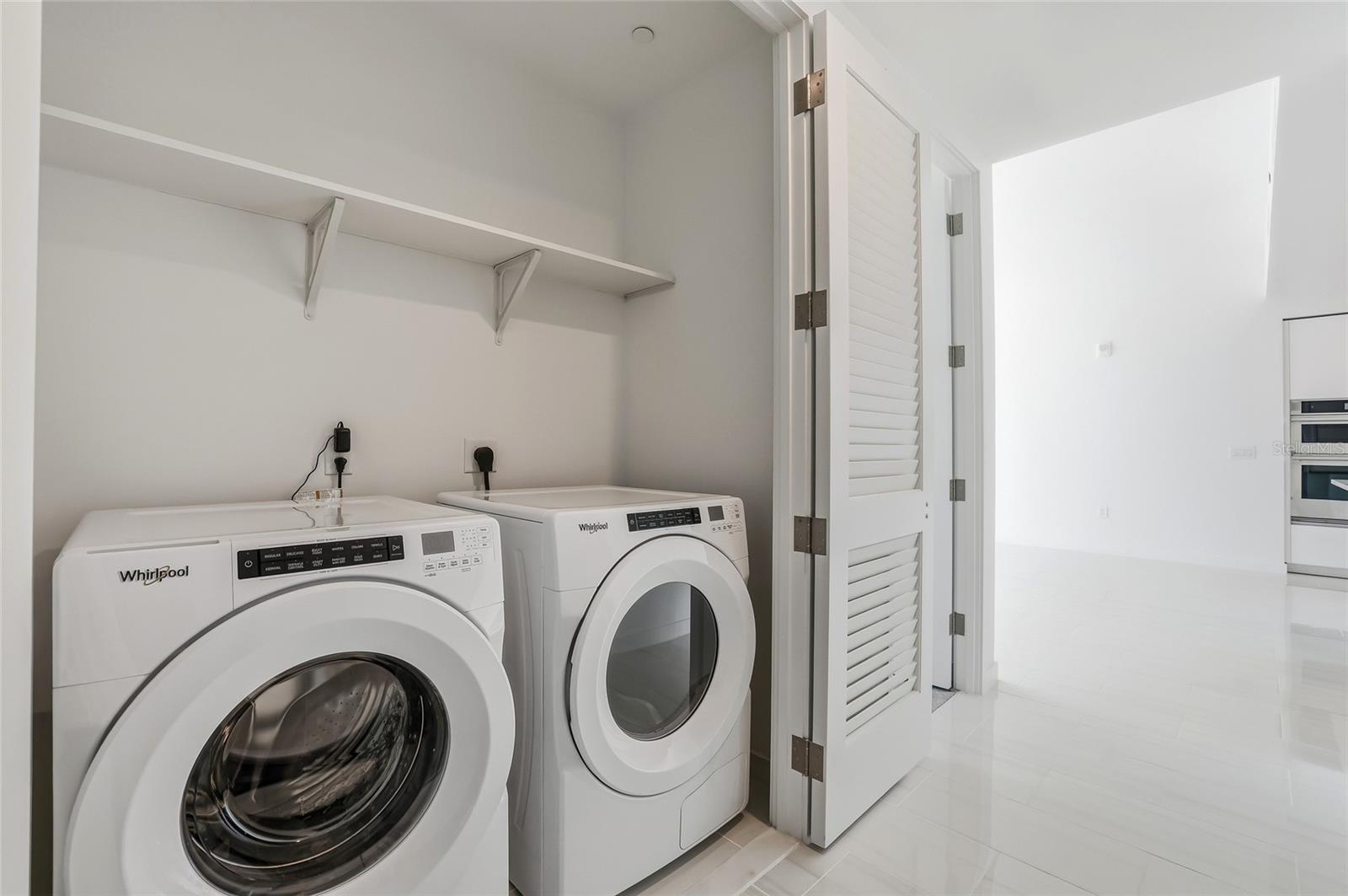 400 CENTRAL AVE #505, ST PETERSBURG, FL, 33701