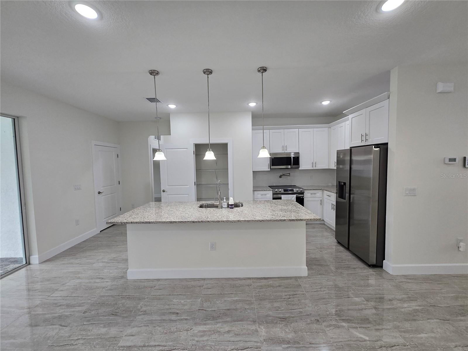 890 E 19TH ST, ST CLOUD, FL, 34769