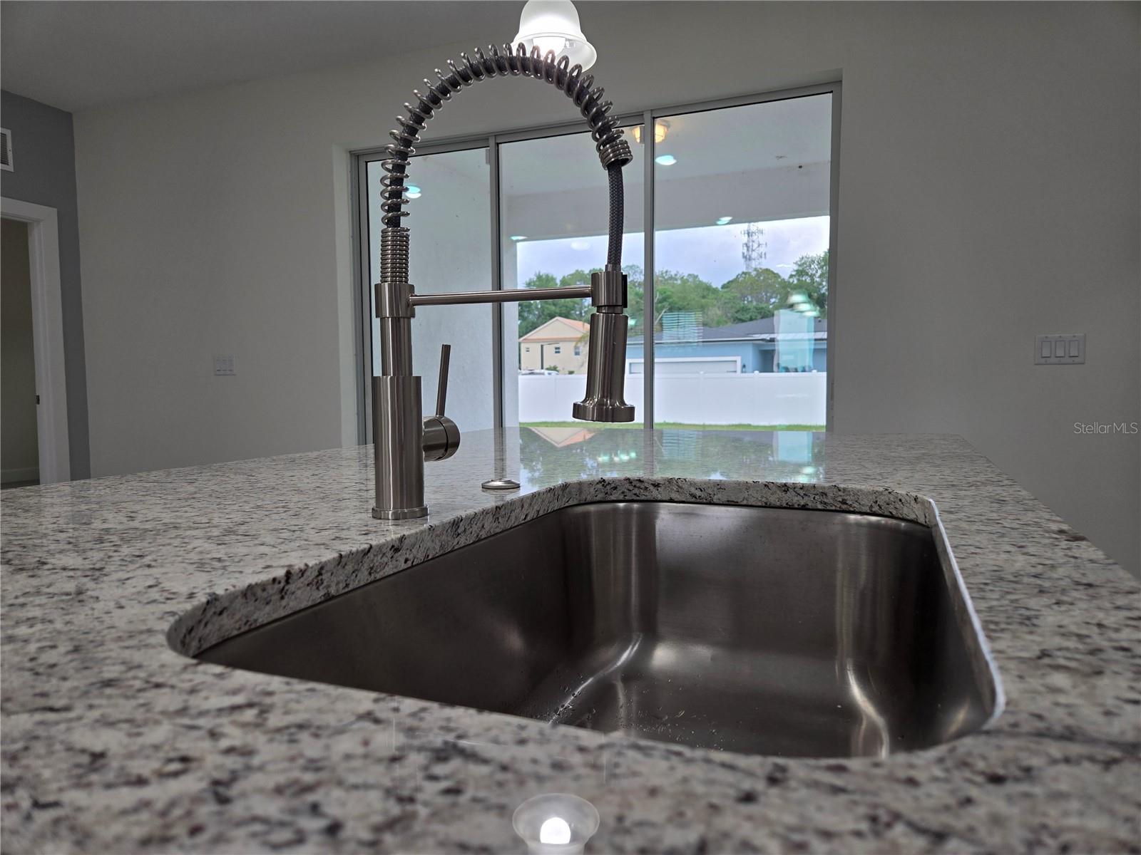 890 E 19TH ST, ST CLOUD, FL, 34769