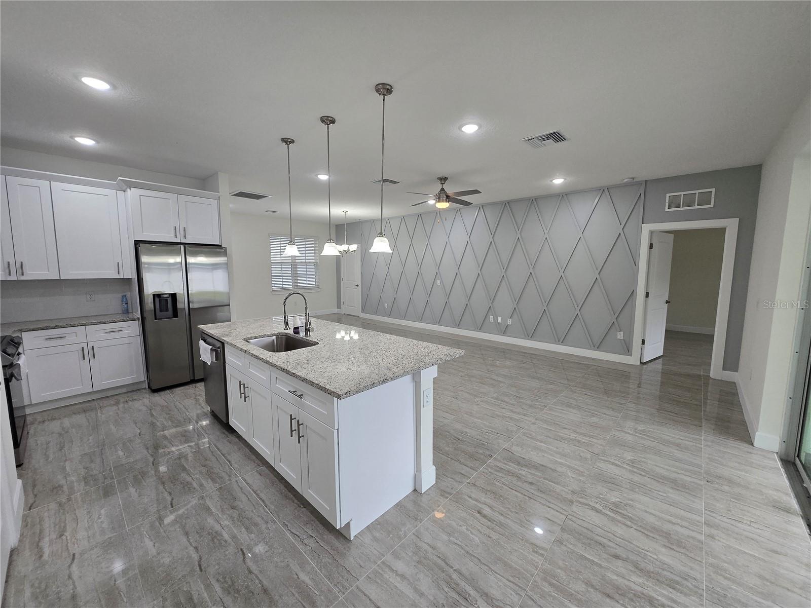 890 E 19TH ST, ST CLOUD, FL, 34769