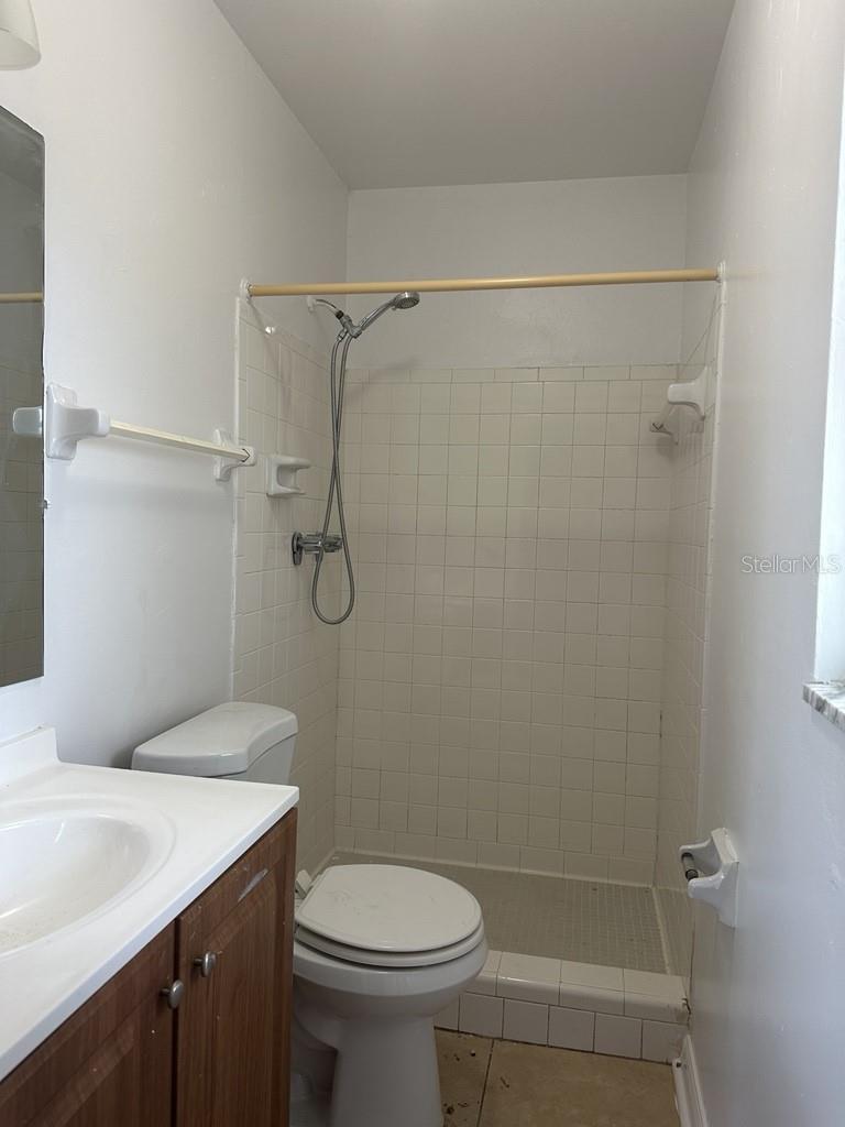 6568 S WEST SHORE CIR, TAMPA, FL, 33616