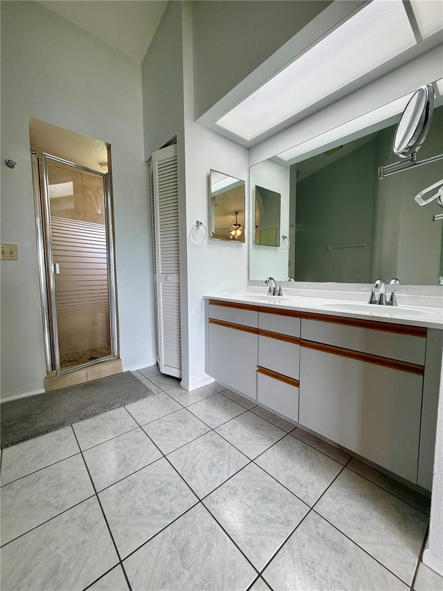 10201 36TH ST N, CLEARWATER, FL, 33762