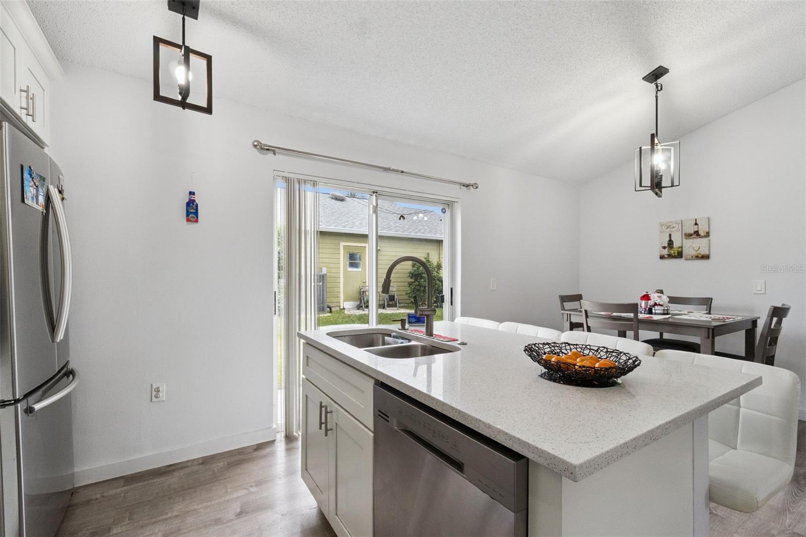 2409 LINCOLNSHIRE CT, KISSIMMEE, FL, 34743