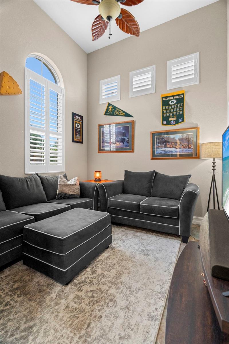 Flex Space/Third Bedroom Option