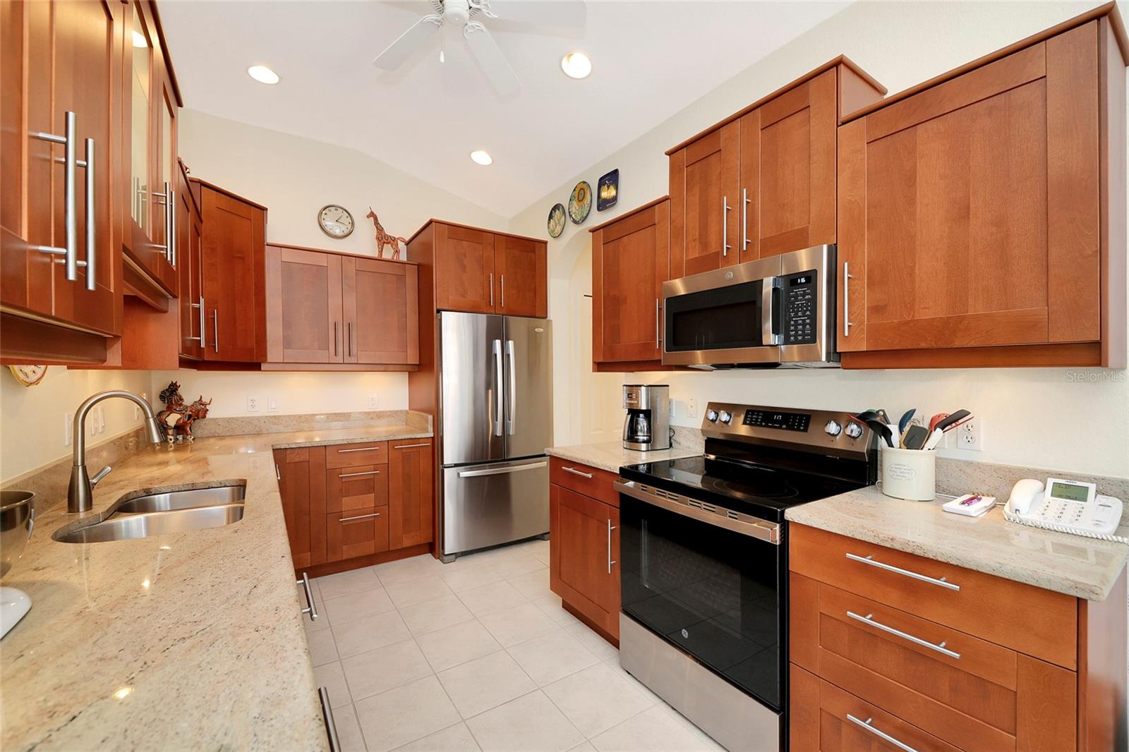111 AUBURN WOODS CIR, VENICE, FL, 34292
