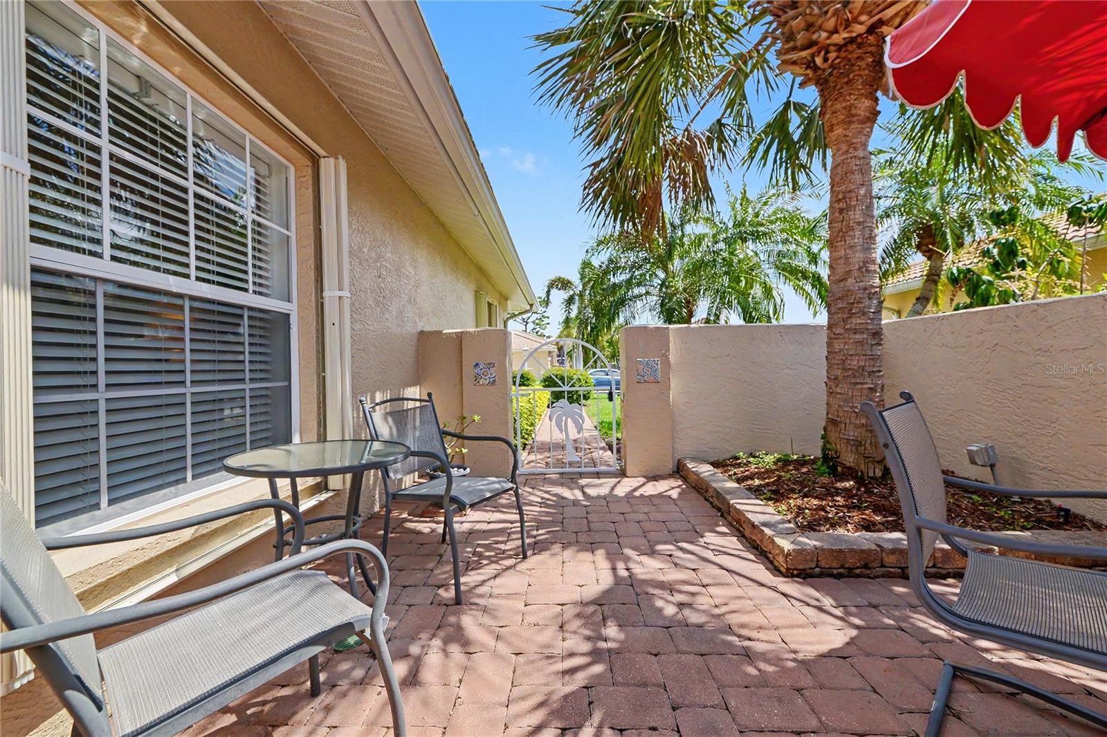 111 AUBURN WOODS CIR, VENICE, FL, 34292