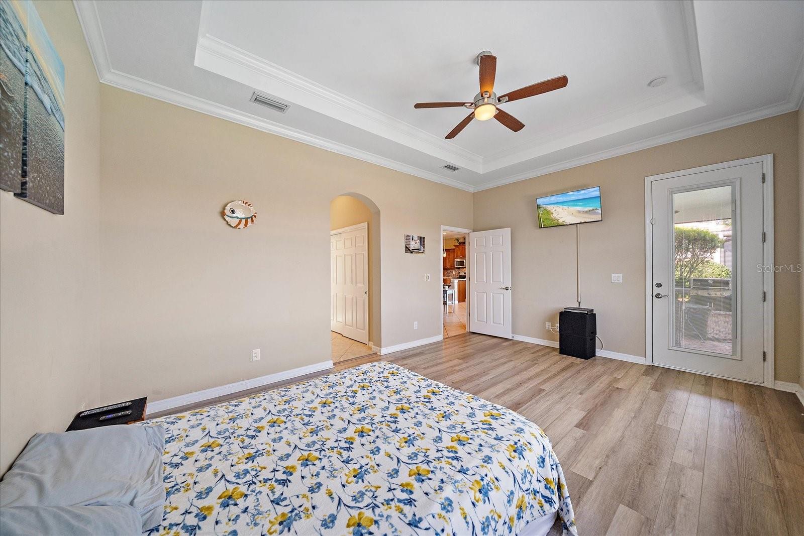 5040 LAKE OVERLOOK AVE, BRADENTON, FL, 34208
