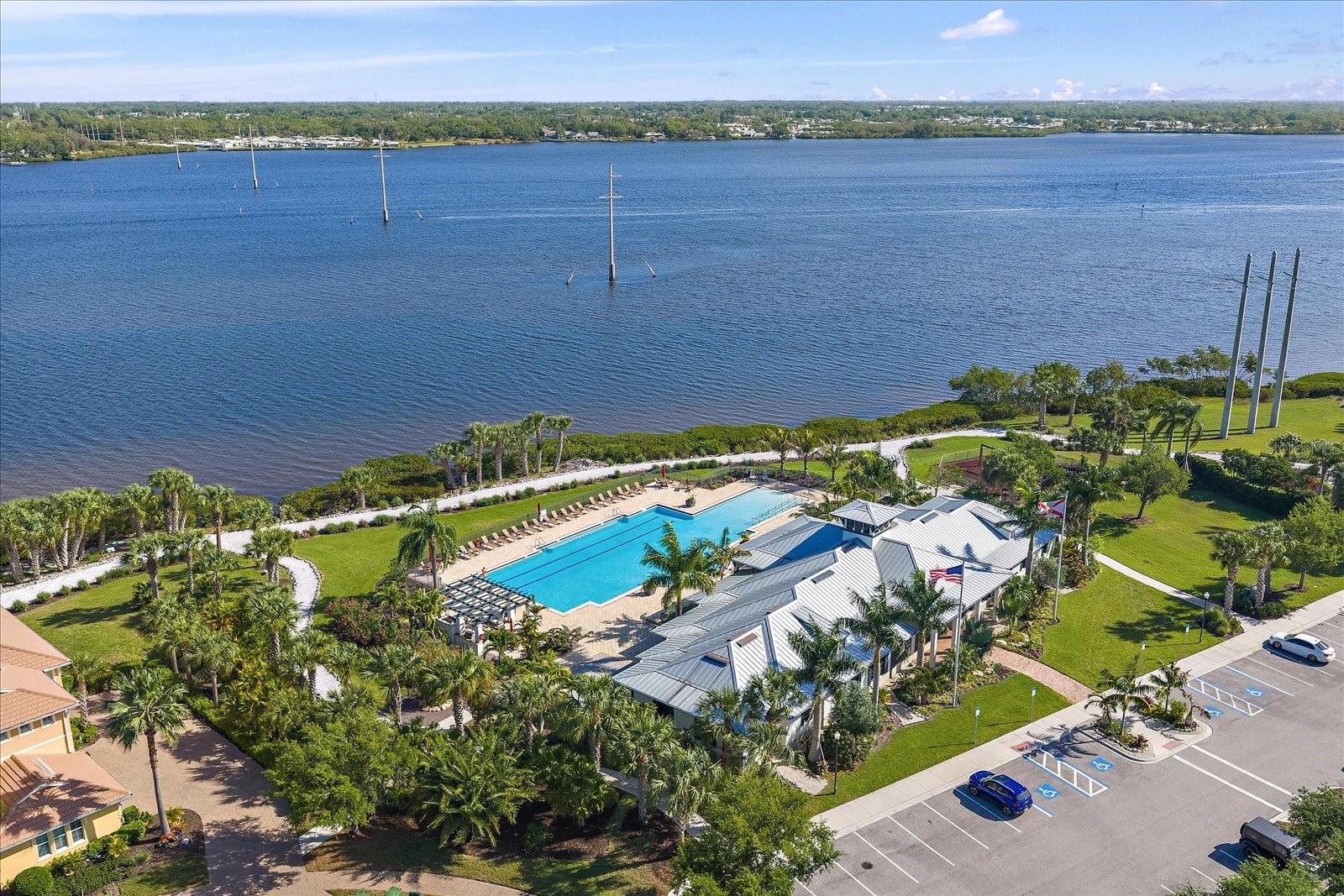 5040 LAKE OVERLOOK AVE, BRADENTON, FL, 34208