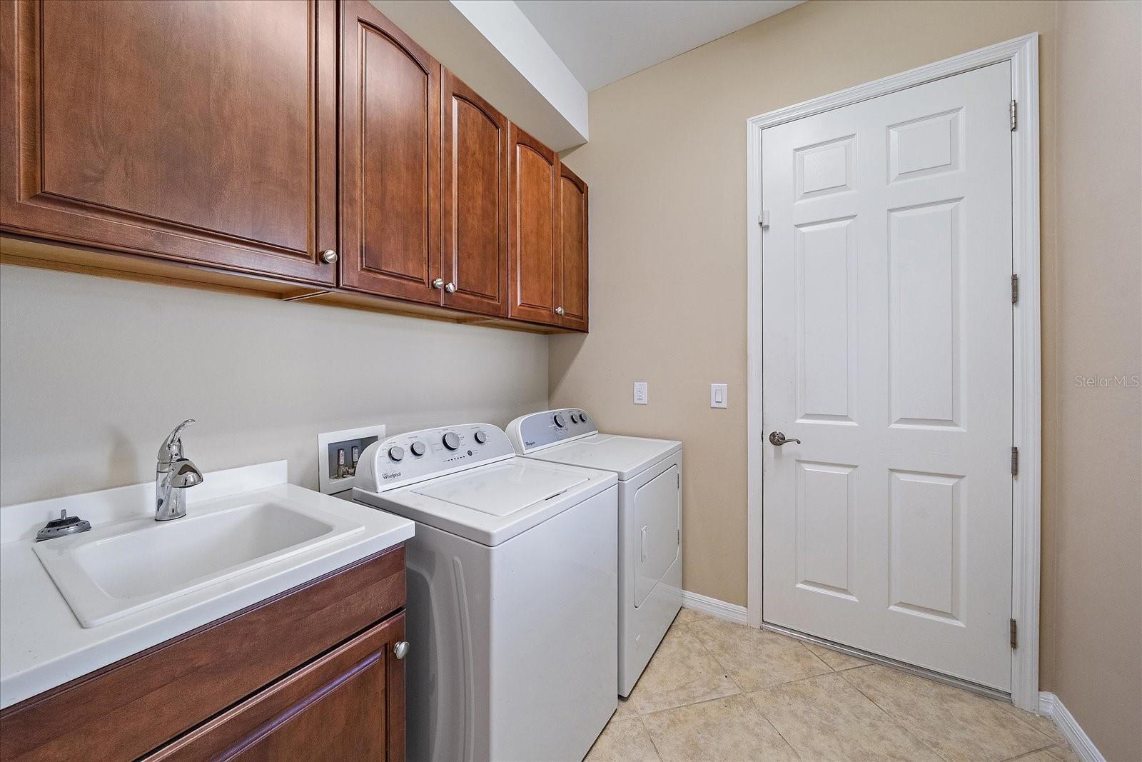 5040 LAKE OVERLOOK AVE, BRADENTON, FL, 34208