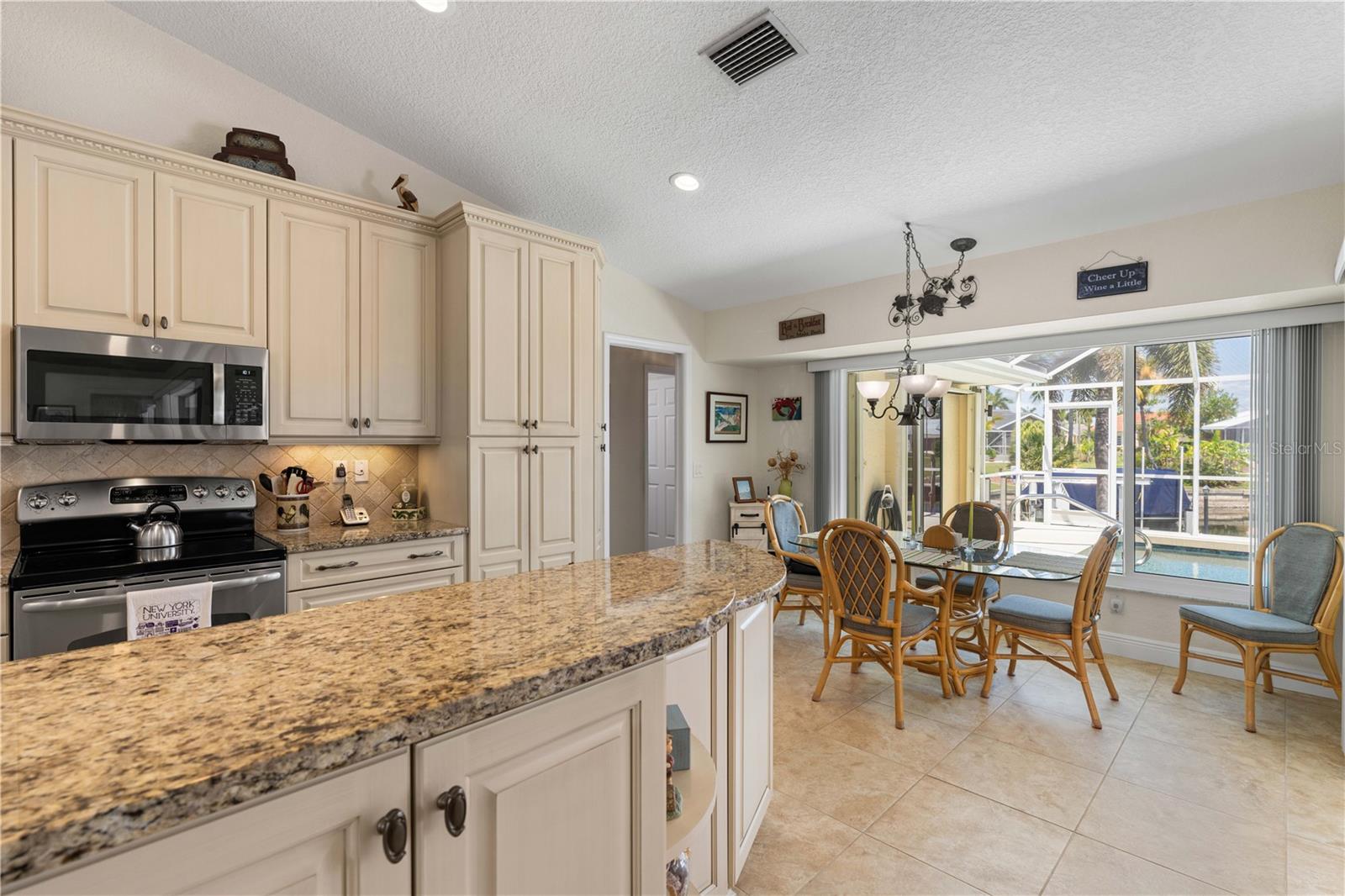 1374 WILLET CT, PUNTA GORDA, FL, 33950
