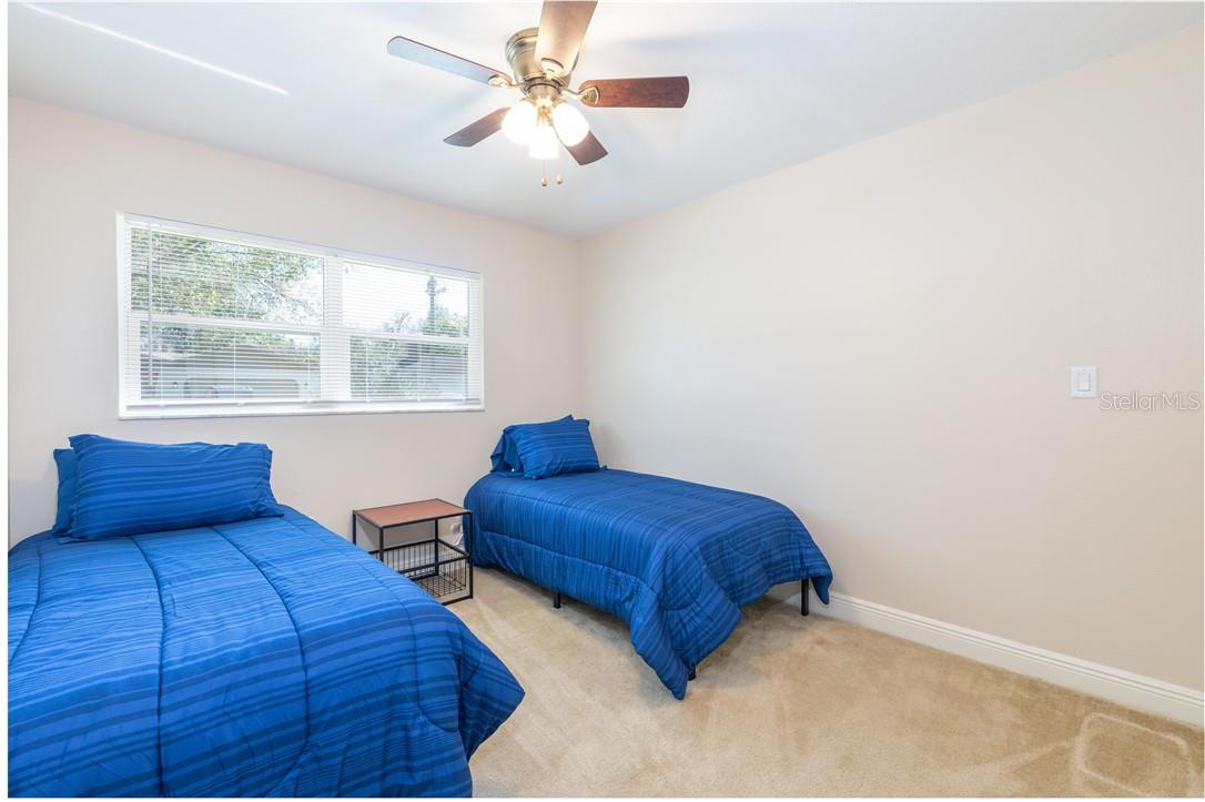 4711 RIDGE POINT DR, TAMPA, FL, 33624