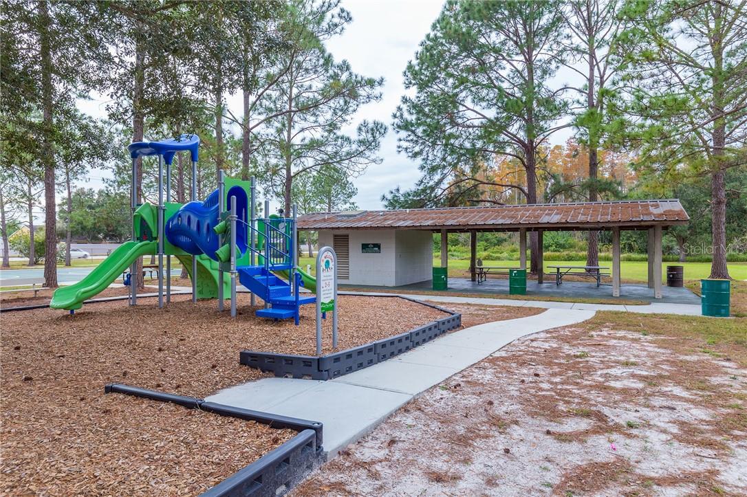 4711 RIDGE POINT DR, TAMPA, FL, 33624