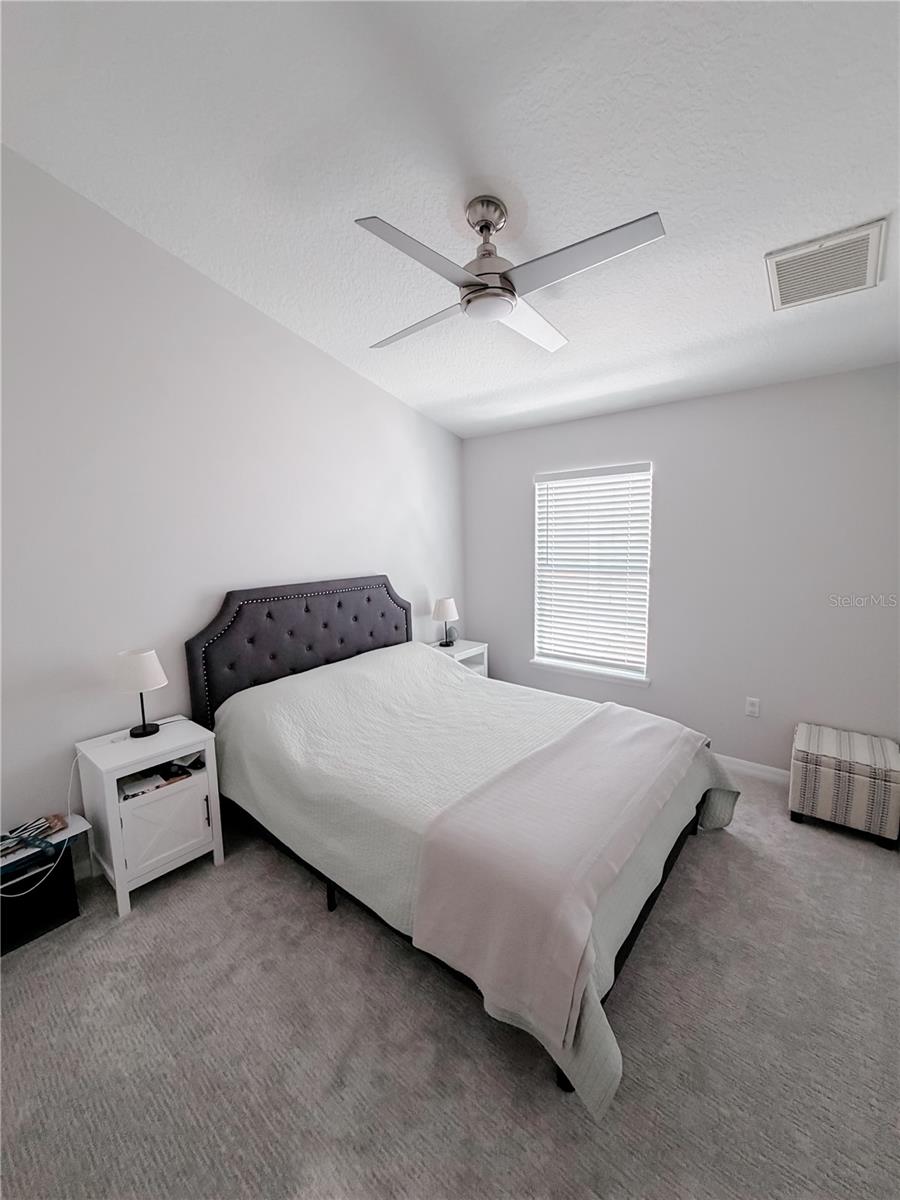 542 51ST AVE N, ST PETERSBURG, FL, 33703