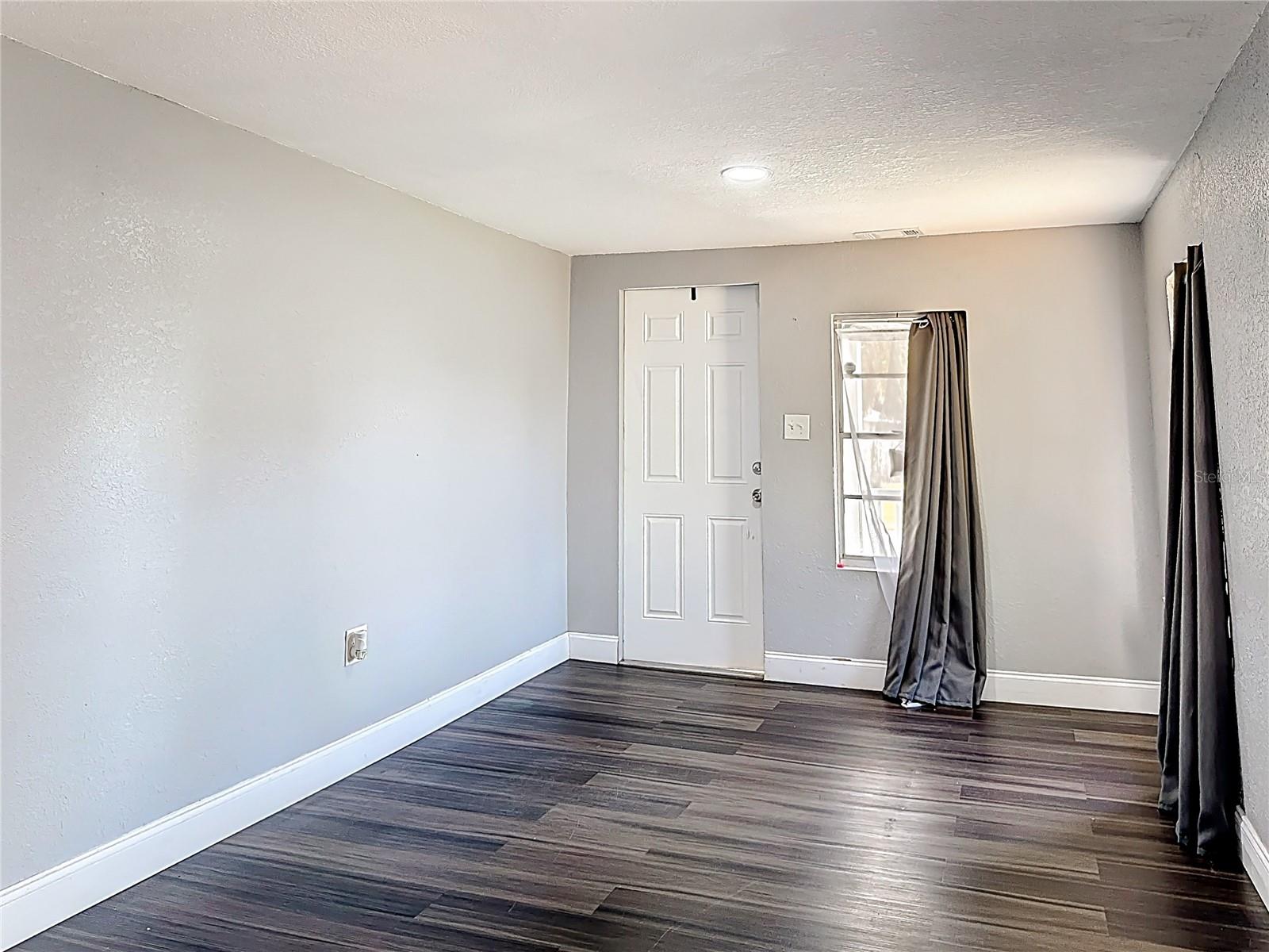 213 CLEVELAND AVE, WINTER HAVEN, FL, 33881