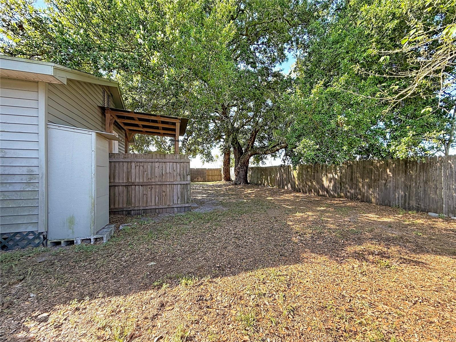 213 CLEVELAND AVE, WINTER HAVEN, FL, 33881