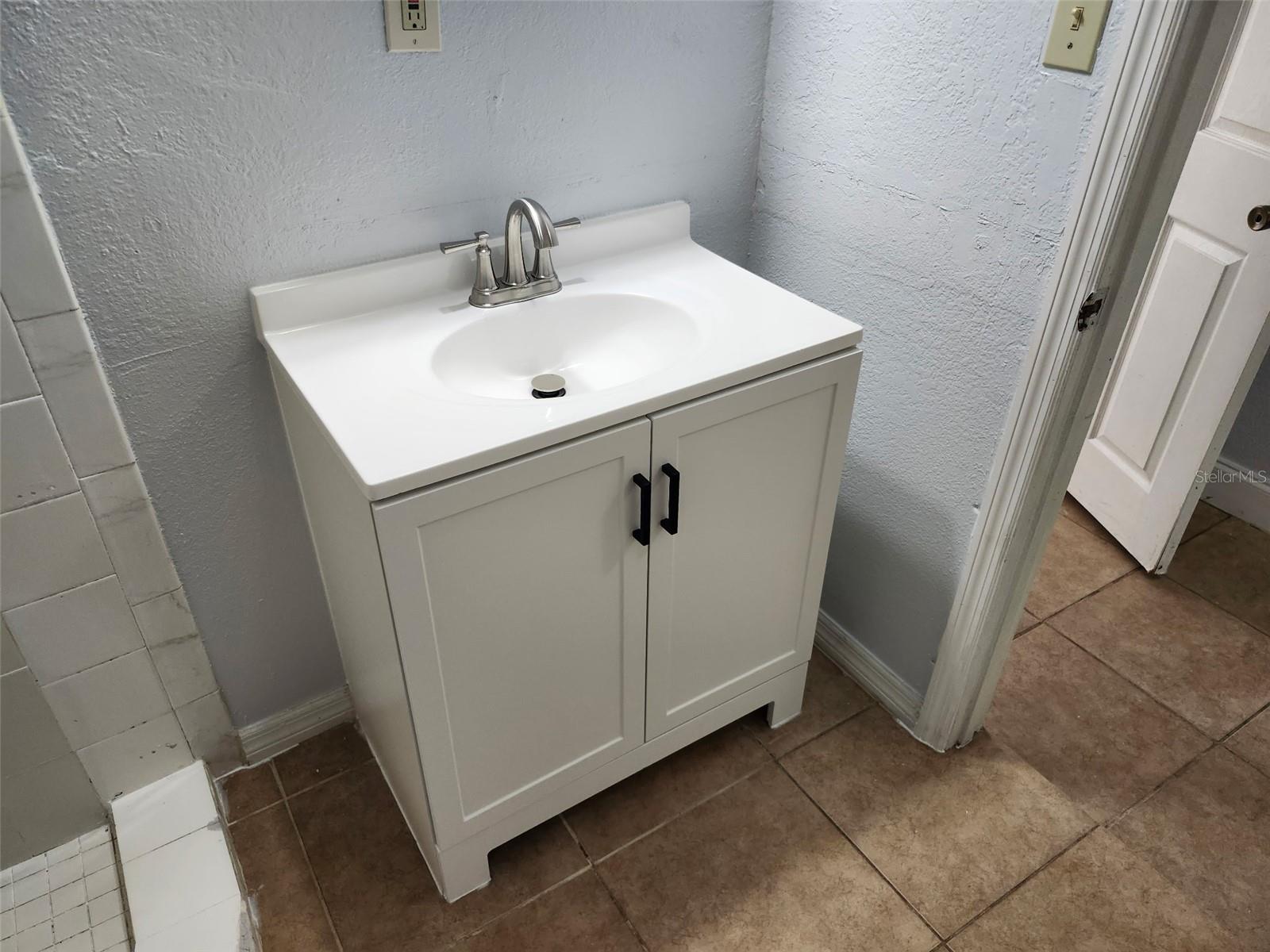 1315 WAIKIKI WAY, TAMPA, FL, 33619