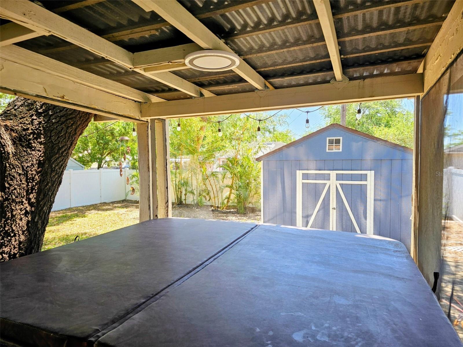 3128 W VARN AVE, TAMPA, FL, 33611