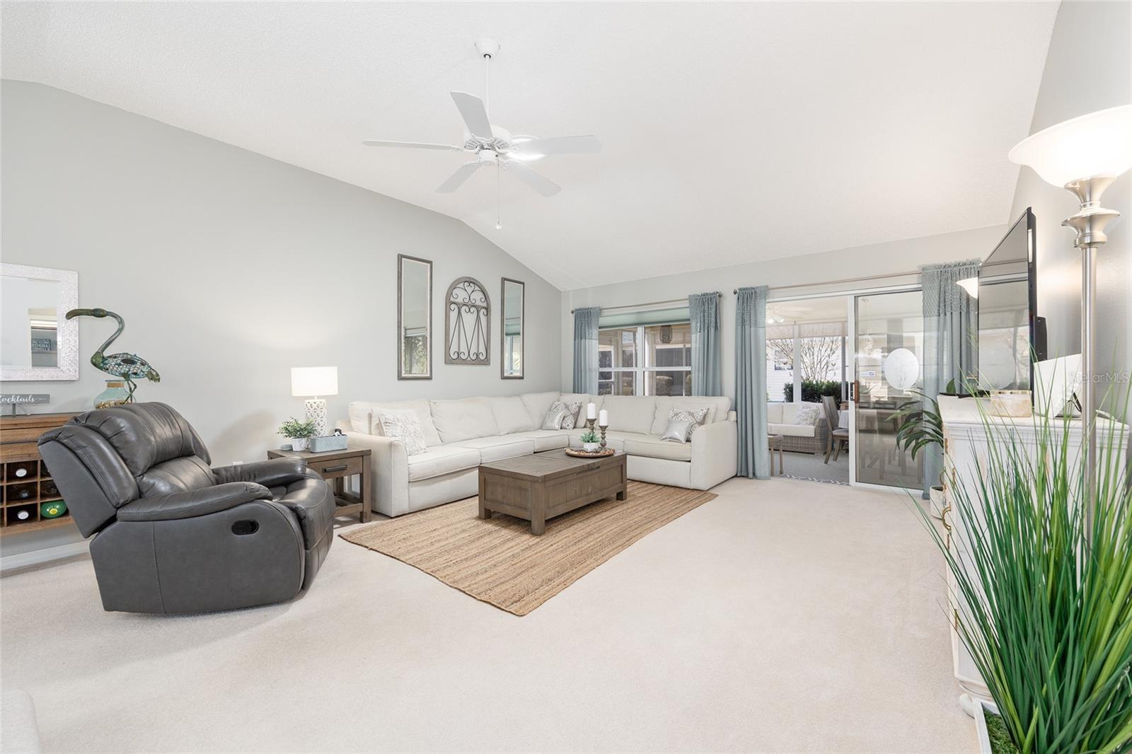 1504 AVILA PL, LADY LAKE, FL, 32159