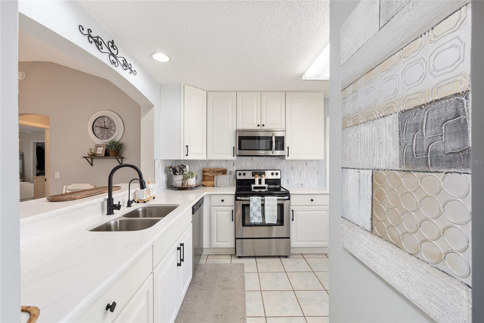 1504 AVILA PL, LADY LAKE, FL, 32159
