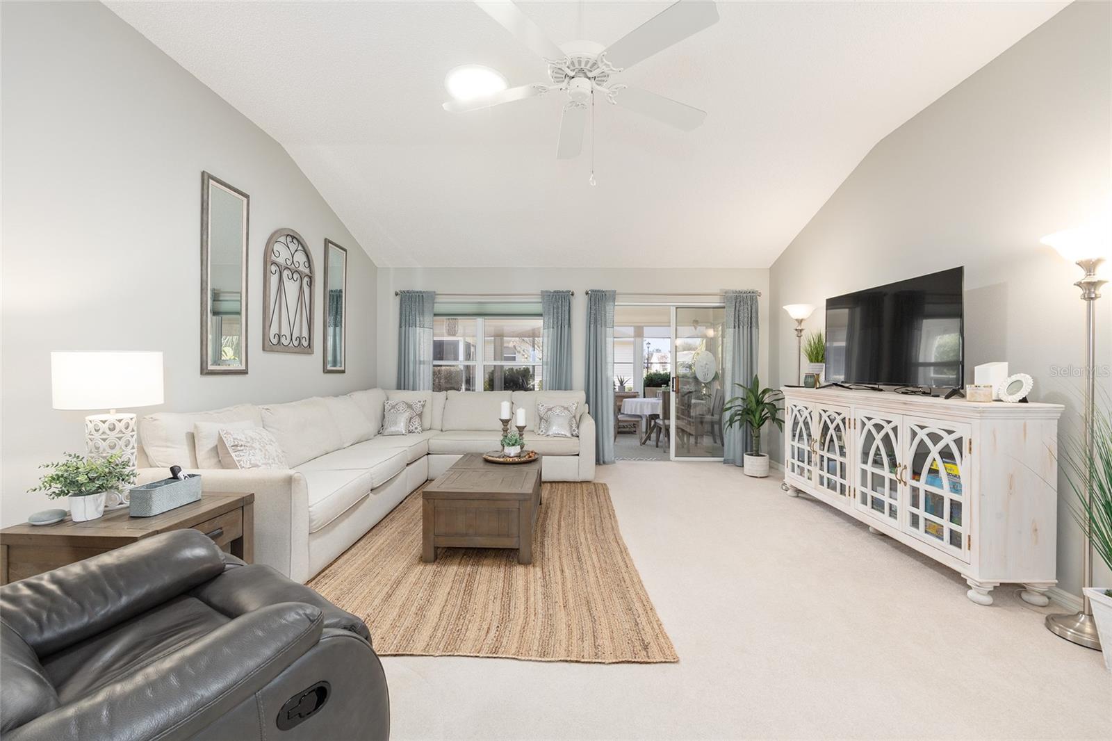 1504 AVILA PL, LADY LAKE, FL, 32159