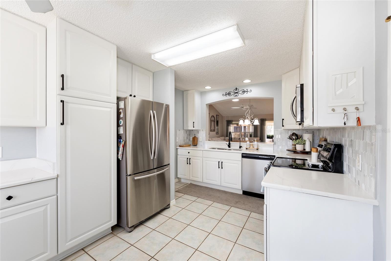 1504 AVILA PL, LADY LAKE, FL, 32159