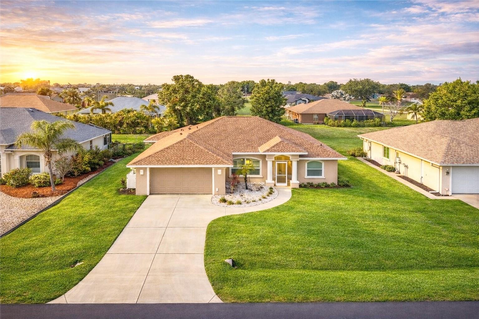 70 CLUBHOUSE RD, ROTONDA WEST, FL, 33947