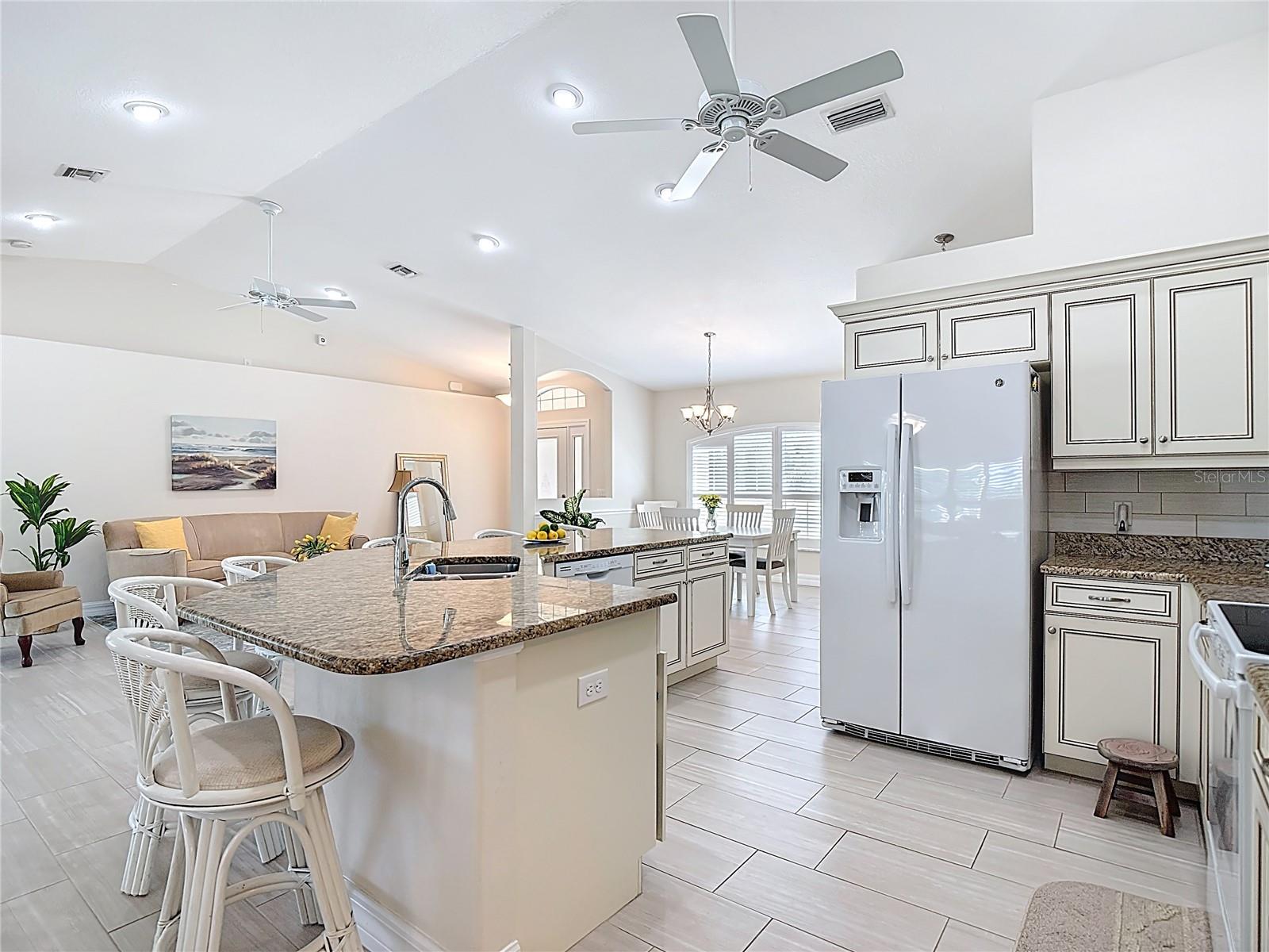 70 CLUBHOUSE RD, ROTONDA WEST, FL, 33947