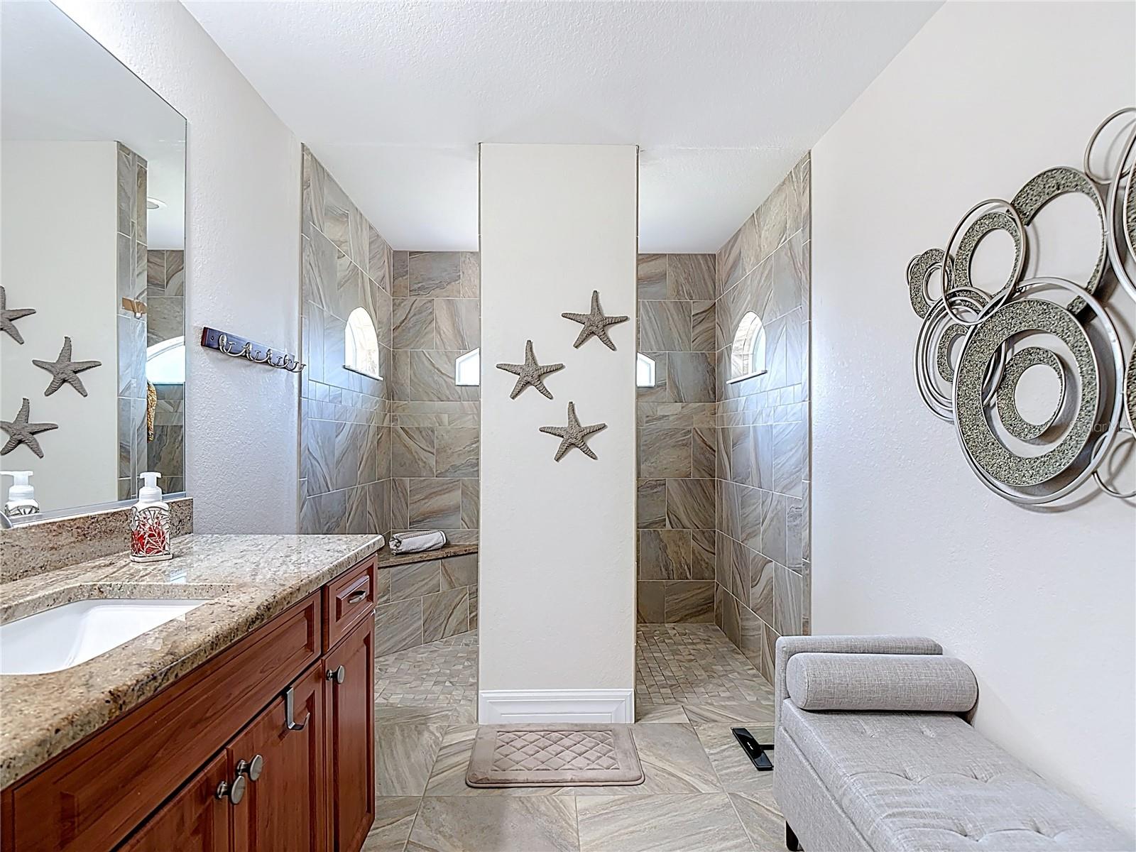 70 CLUBHOUSE RD, ROTONDA WEST, FL, 33947