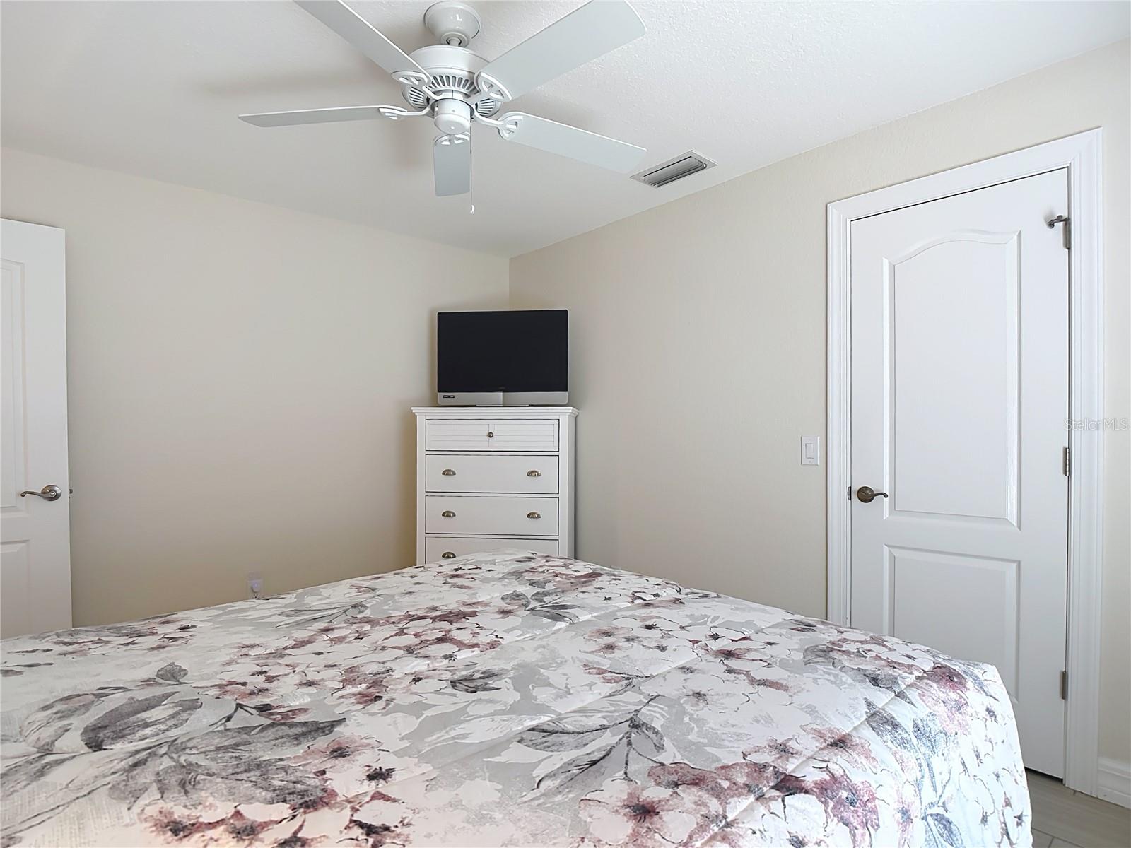 70 CLUBHOUSE RD, ROTONDA WEST, FL, 33947