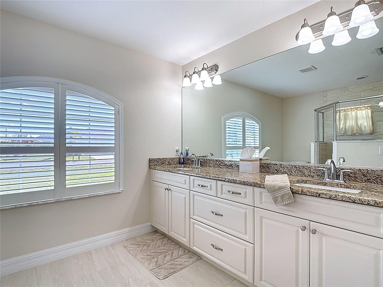70 CLUBHOUSE RD, ROTONDA WEST, FL, 33947