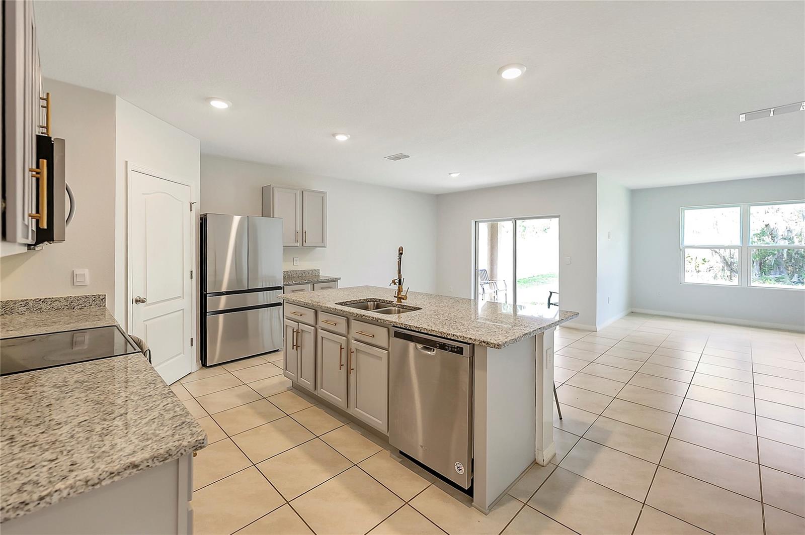 2726 HARMONIA HAMMOCK RD, HARMONY, FL, 34773