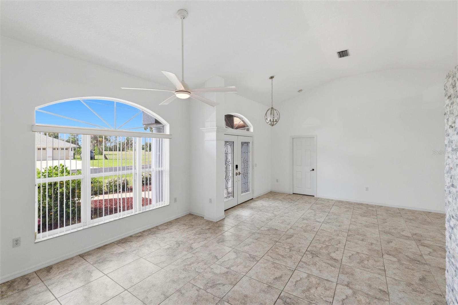 605 ROTONDA CIR, ROTONDA WEST, FL, 33947