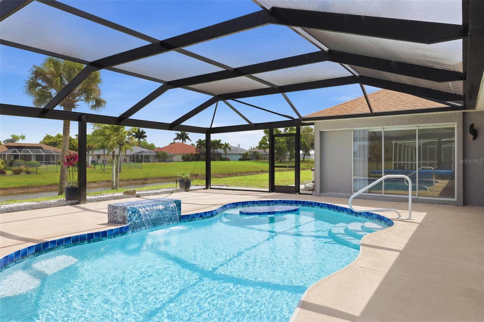 605 ROTONDA CIR, ROTONDA WEST, FL, 33947