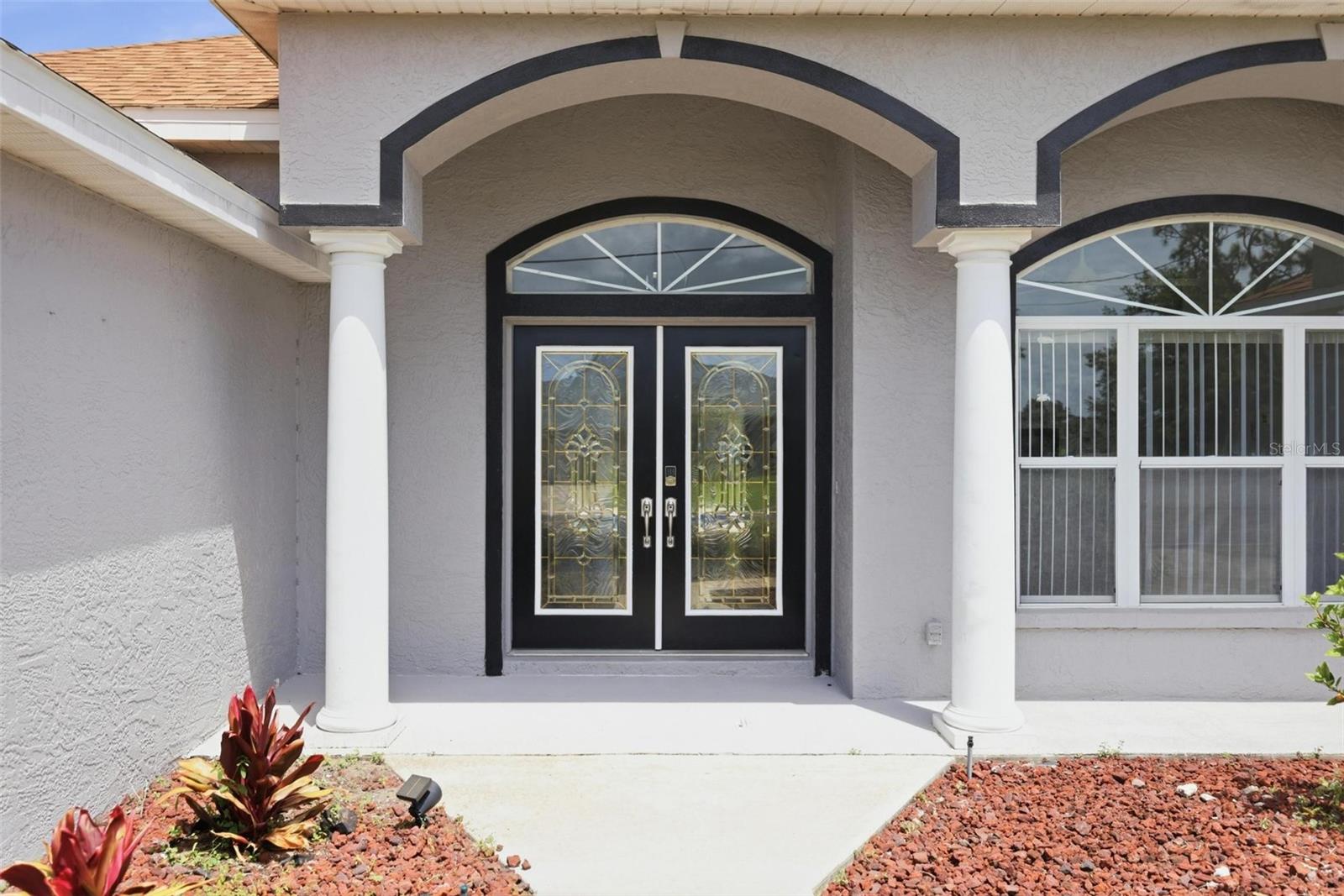 605 ROTONDA CIR, ROTONDA WEST, FL, 33947
