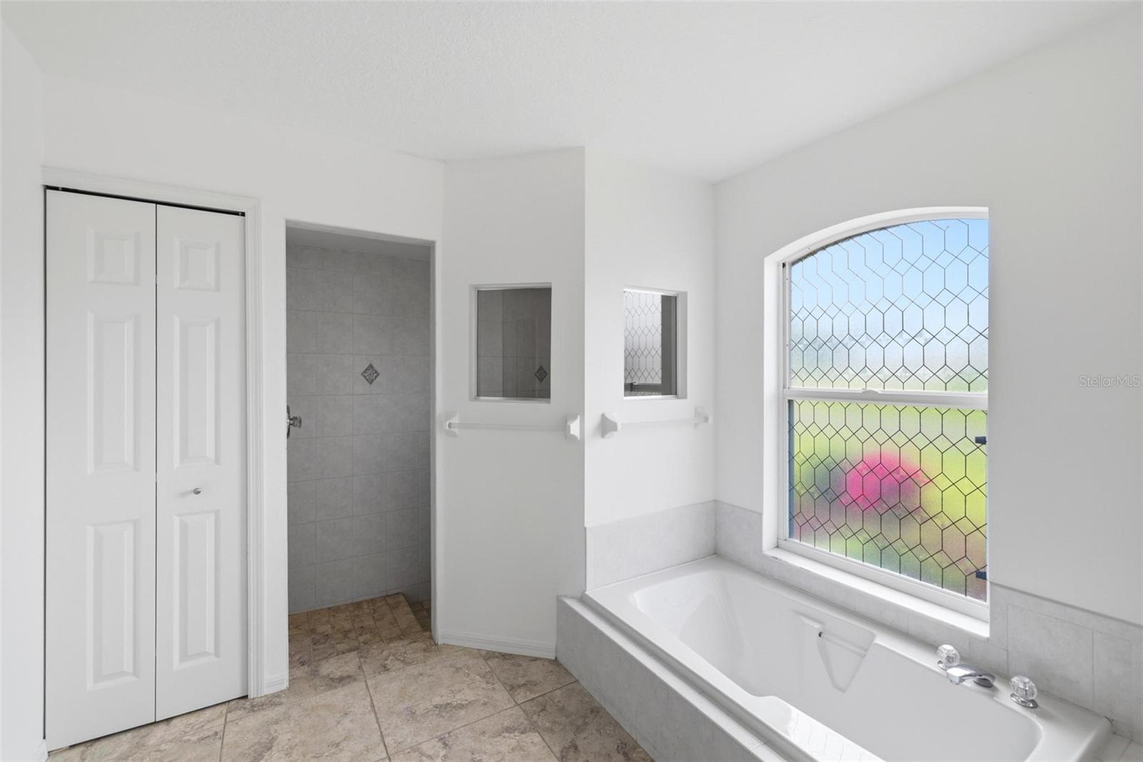 605 ROTONDA CIR, ROTONDA WEST, FL, 33947