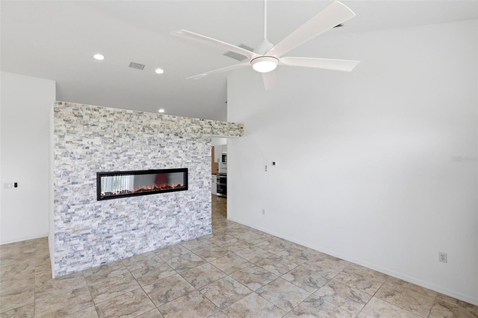 605 ROTONDA CIR, ROTONDA WEST, FL, 33947