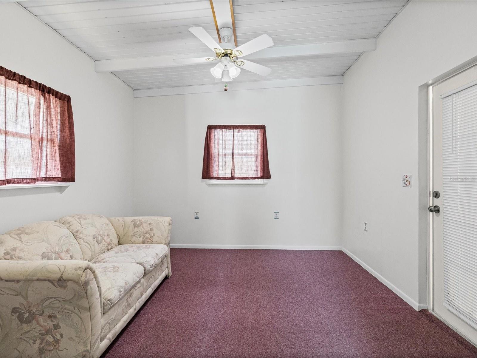 7366 FIRST LOOP AVE, BROOKSVILLE, FL, 34613