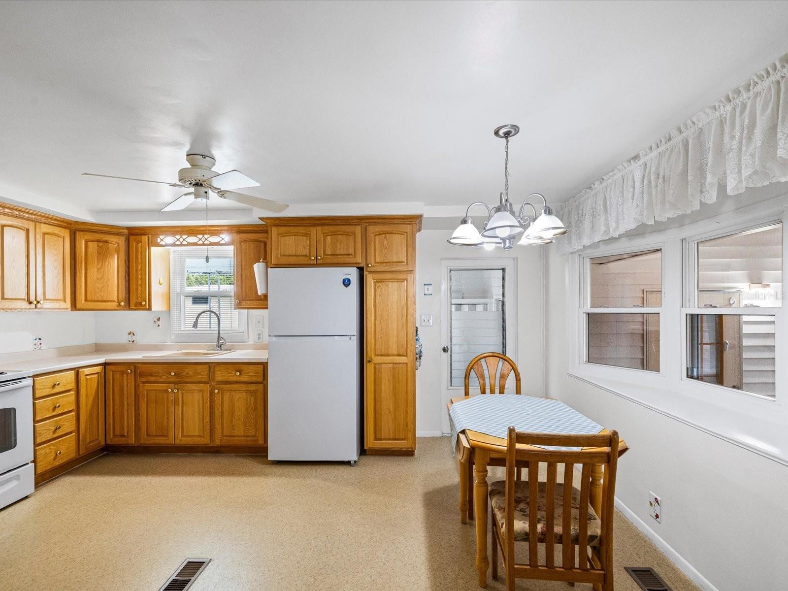 7366 FIRST LOOP AVE, BROOKSVILLE, FL, 34613
