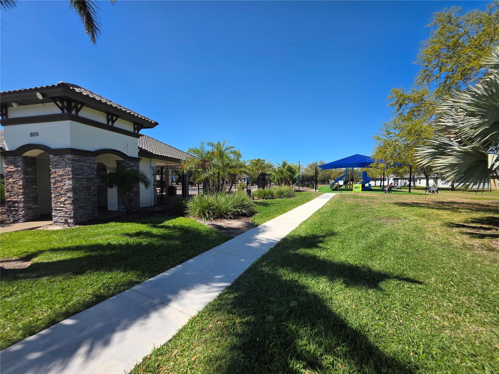 563 VISTA RIDGE DR, RUSKIN, FL, 33570