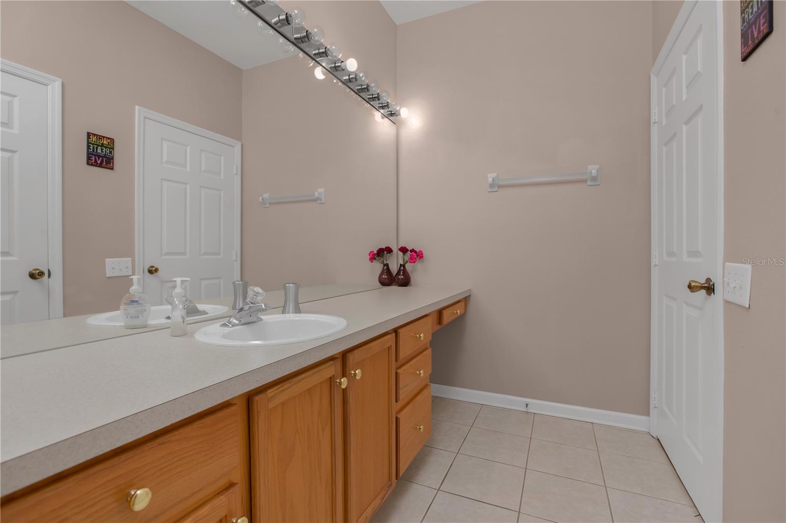 3190 DANTE DR #304, ORLANDO, FL, 32835