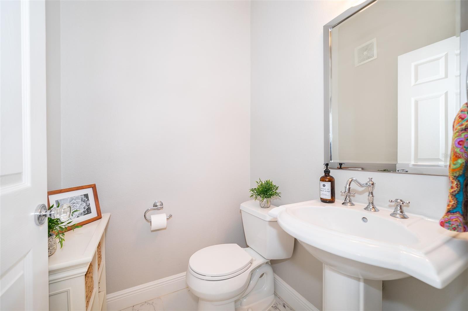 1655 LAKEMONT AVE, ORLANDO, FL, 32814