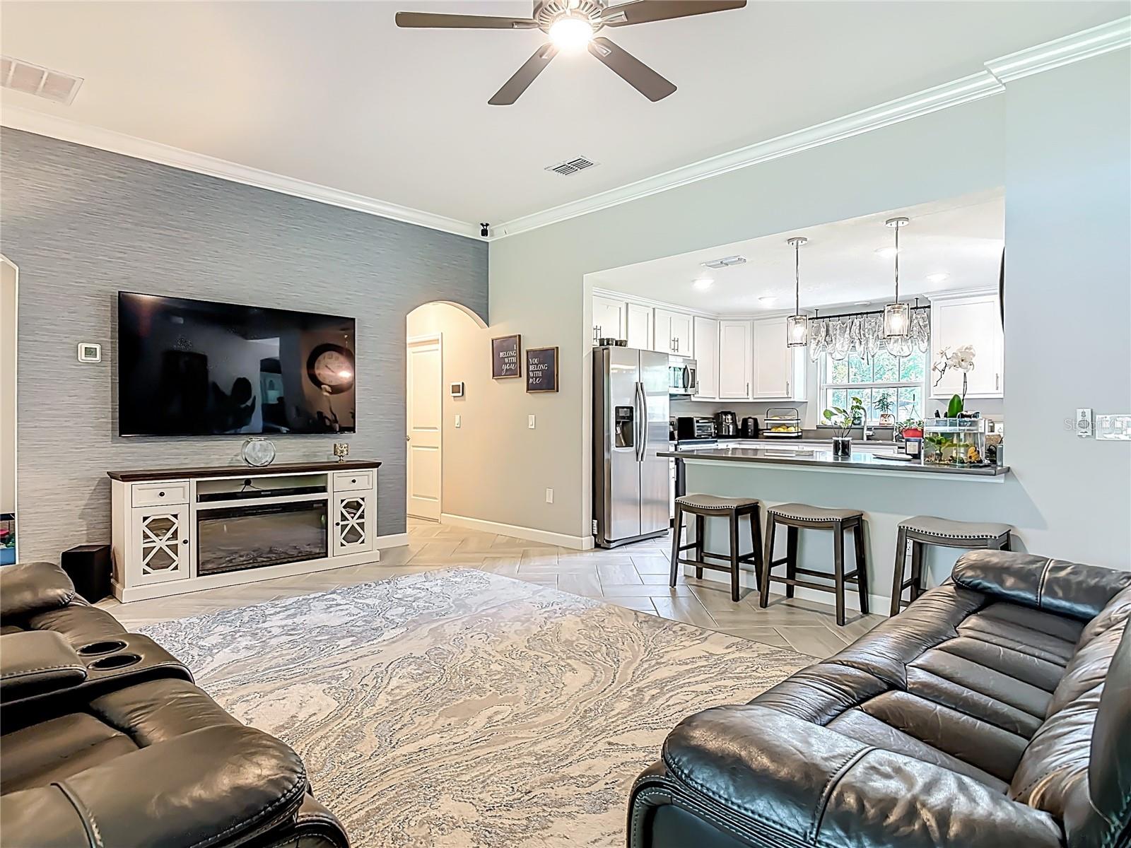 108 PALMIRA RD, DEBARY, FL, 32713