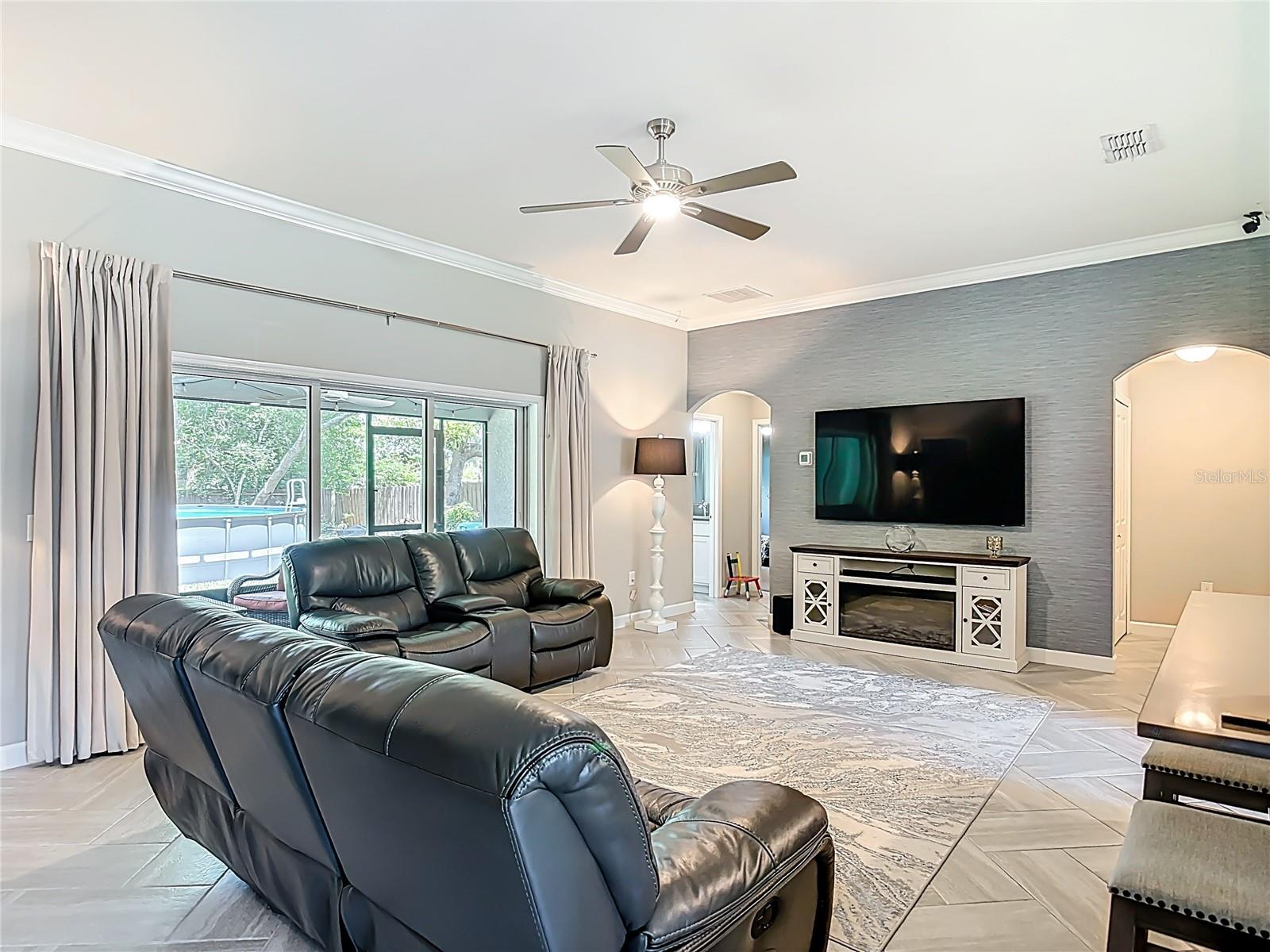 108 PALMIRA RD, DEBARY, FL, 32713