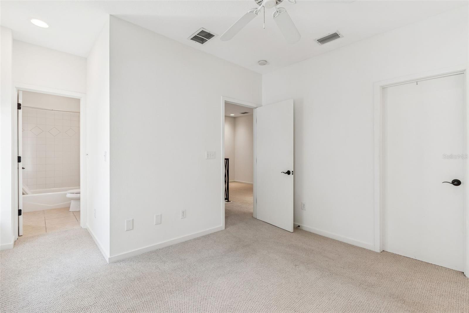 1685 LAUREL ST #3, SARASOTA, FL, 34236