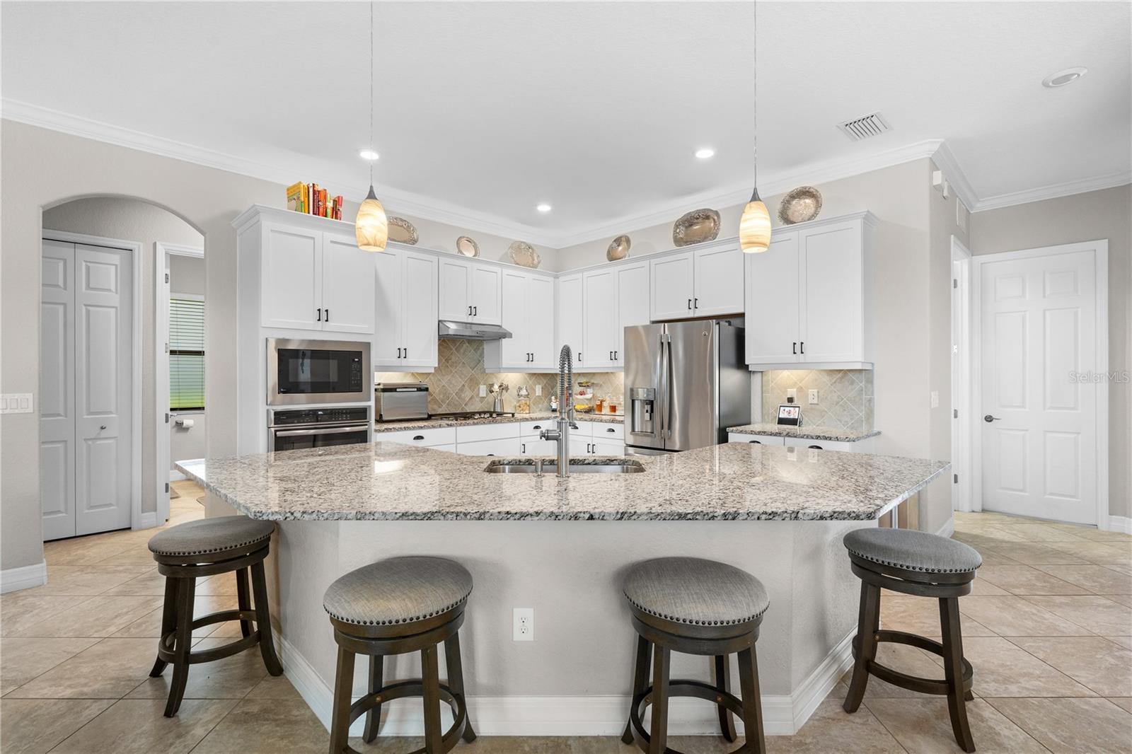 17056 POLO TRL, LAKEWOOD RANCH, FL, 34211