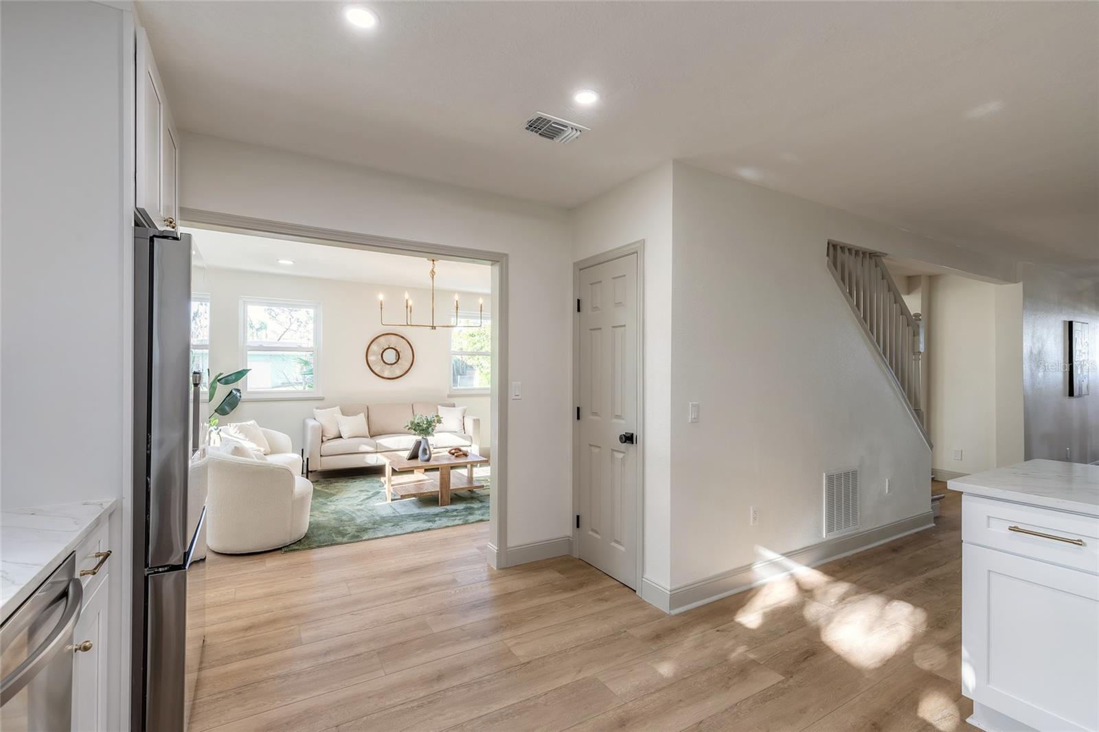 82 RAY MAR DR, ORMOND BEACH, FL, 32176