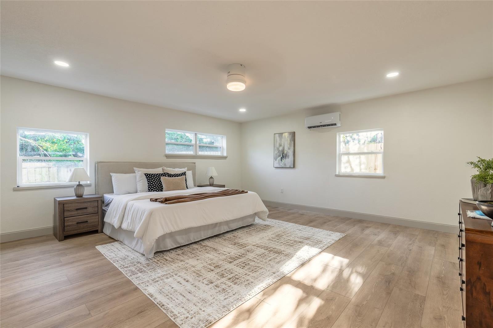 82 RAY MAR DR, ORMOND BEACH, FL, 32176