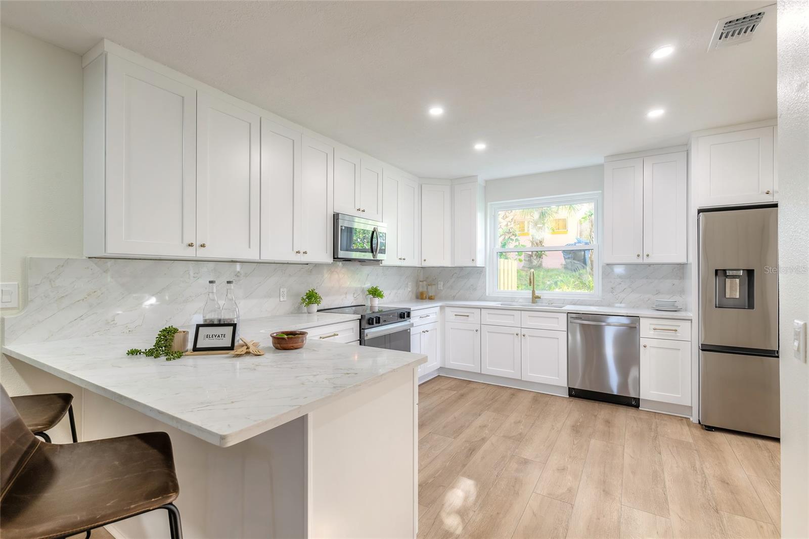 82 RAY MAR DR, ORMOND BEACH, FL, 32176