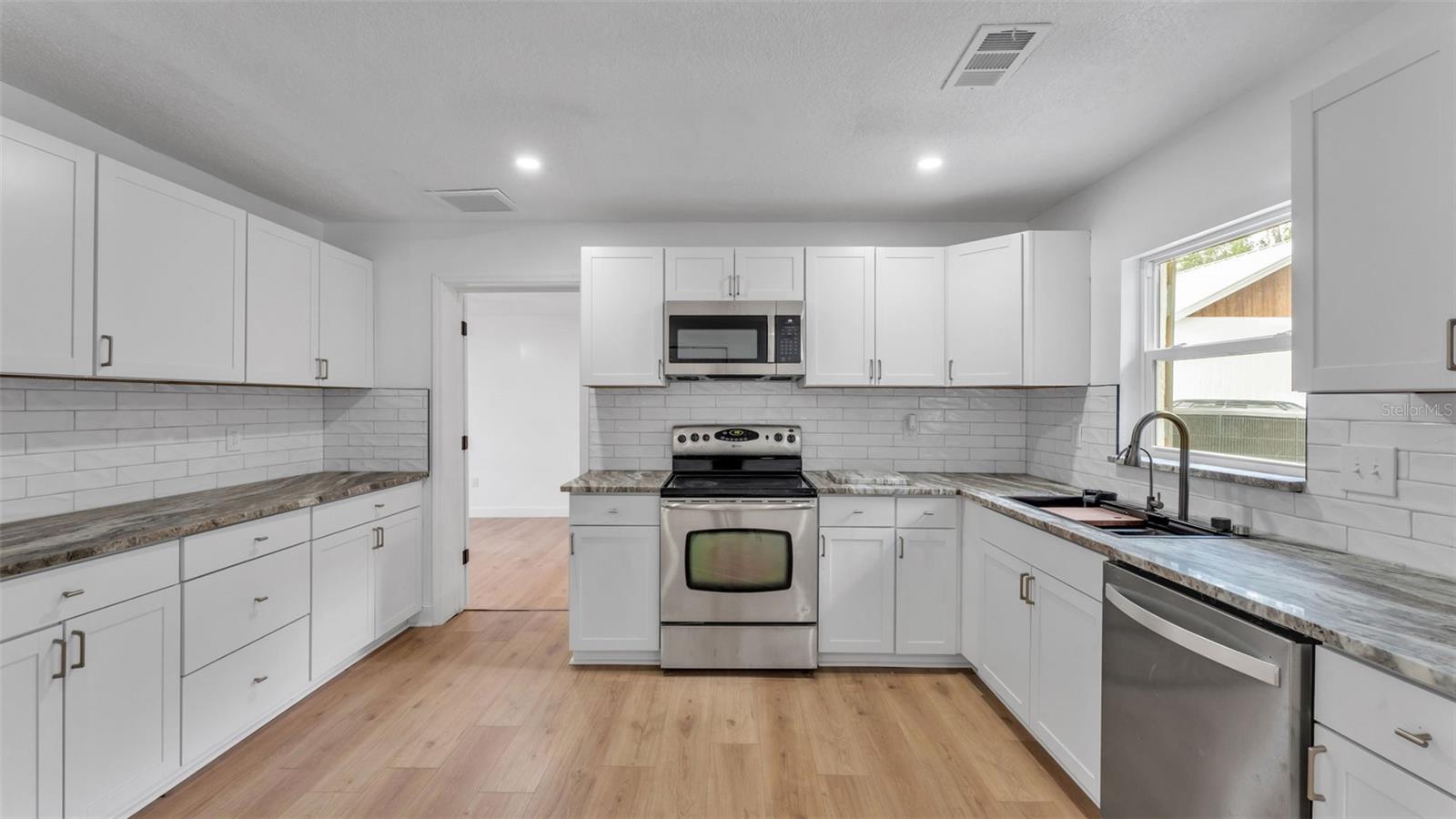 3781 N HIAWATHA TER, CRYSTAL RIVER, FL, 34428